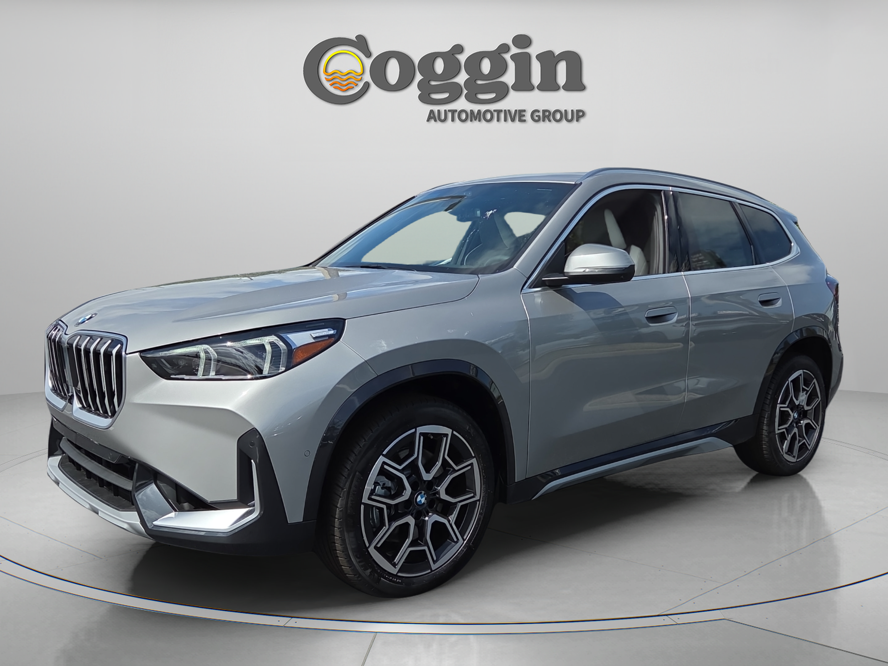 New 2026 BMW X1 xDrive28i w/ Technology Package AWD/4WD image 1