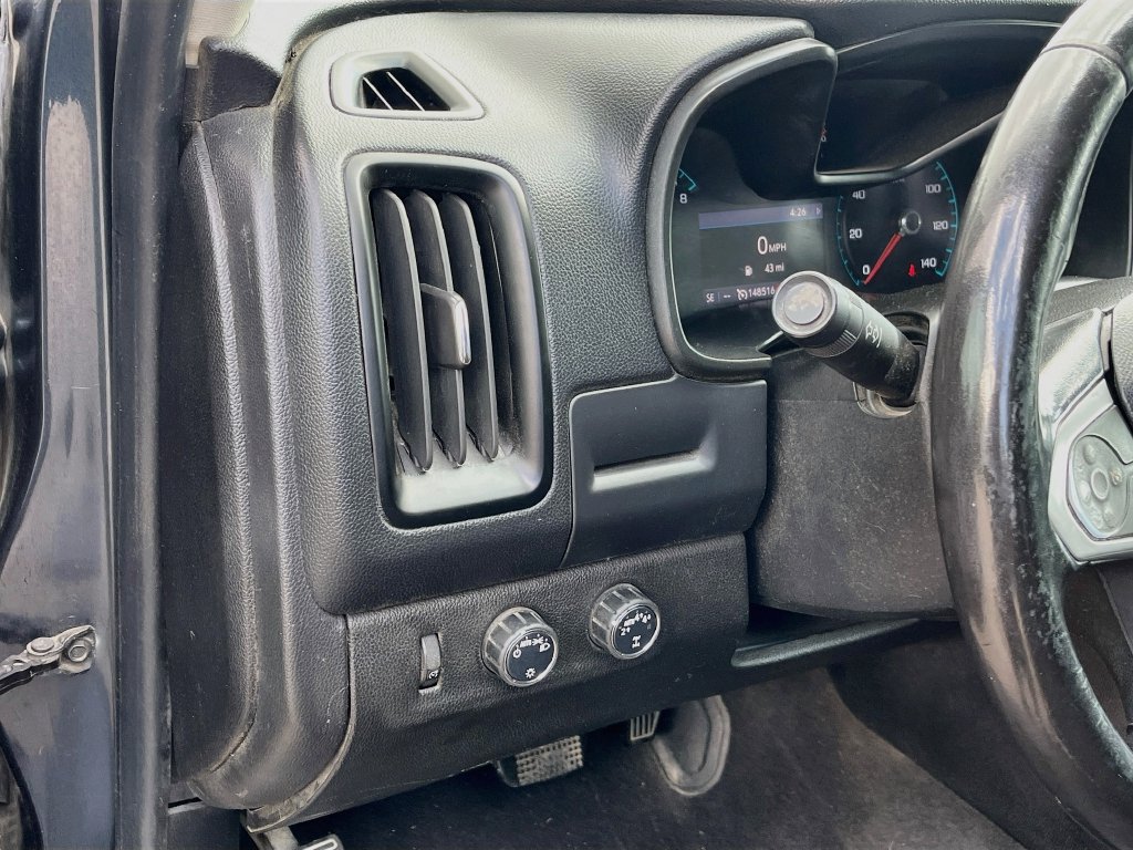 Used 2020 Chevrolet Colorado LT AWD/4WD image 10