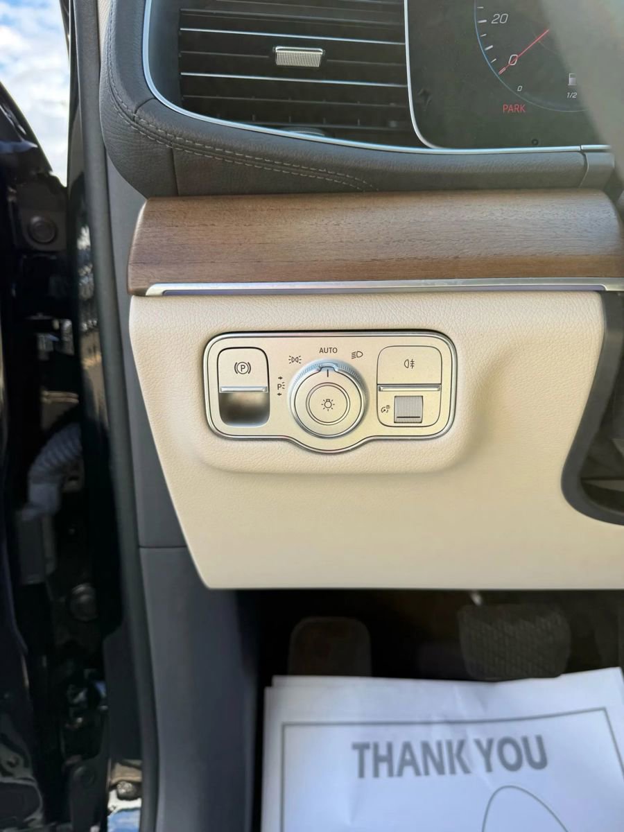 Used 2020 Mercedes-Benz GLS 450 4MATIC image 37