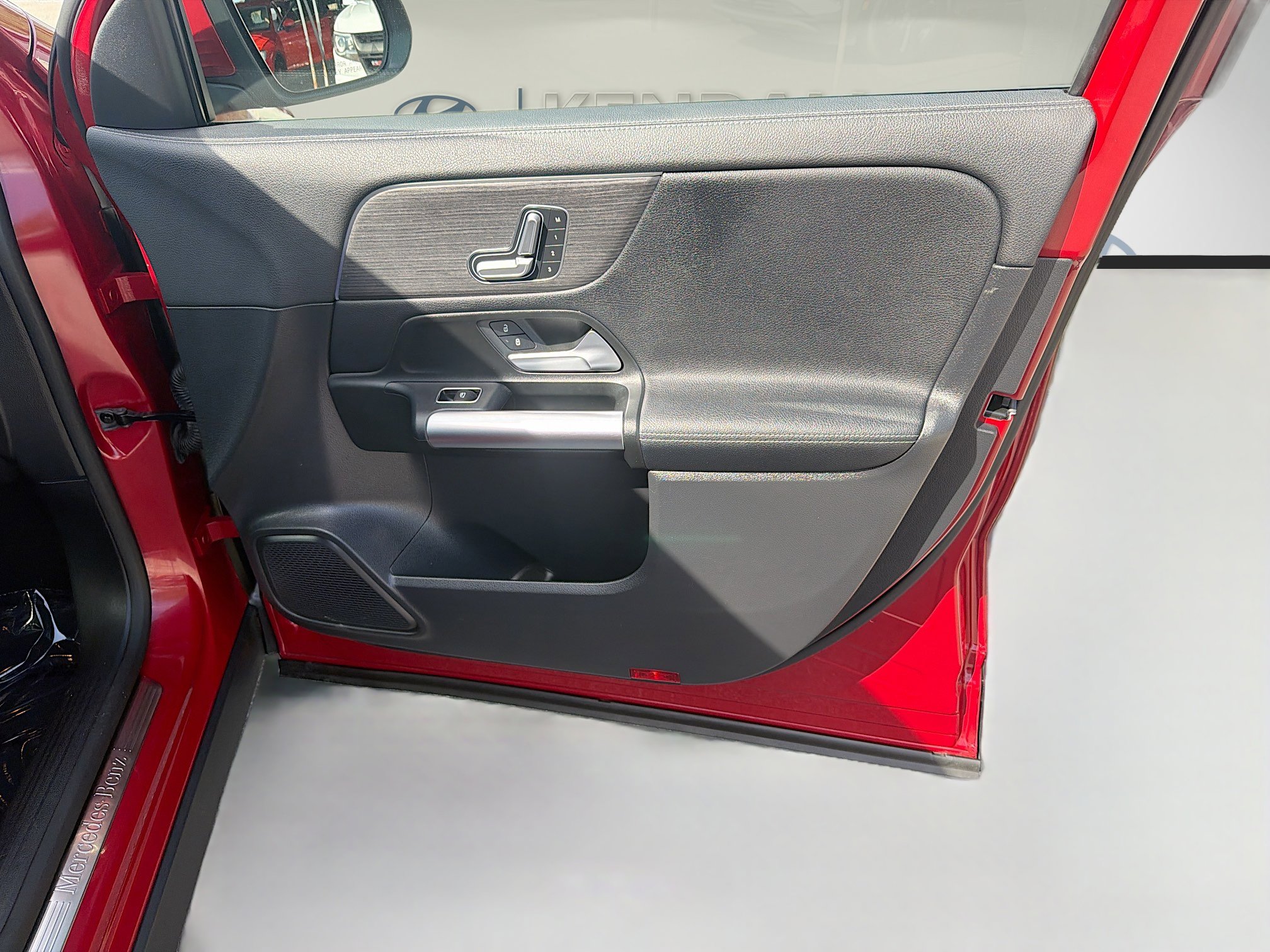 Used 2021 Mercedes-Benz GLA 250 image 31