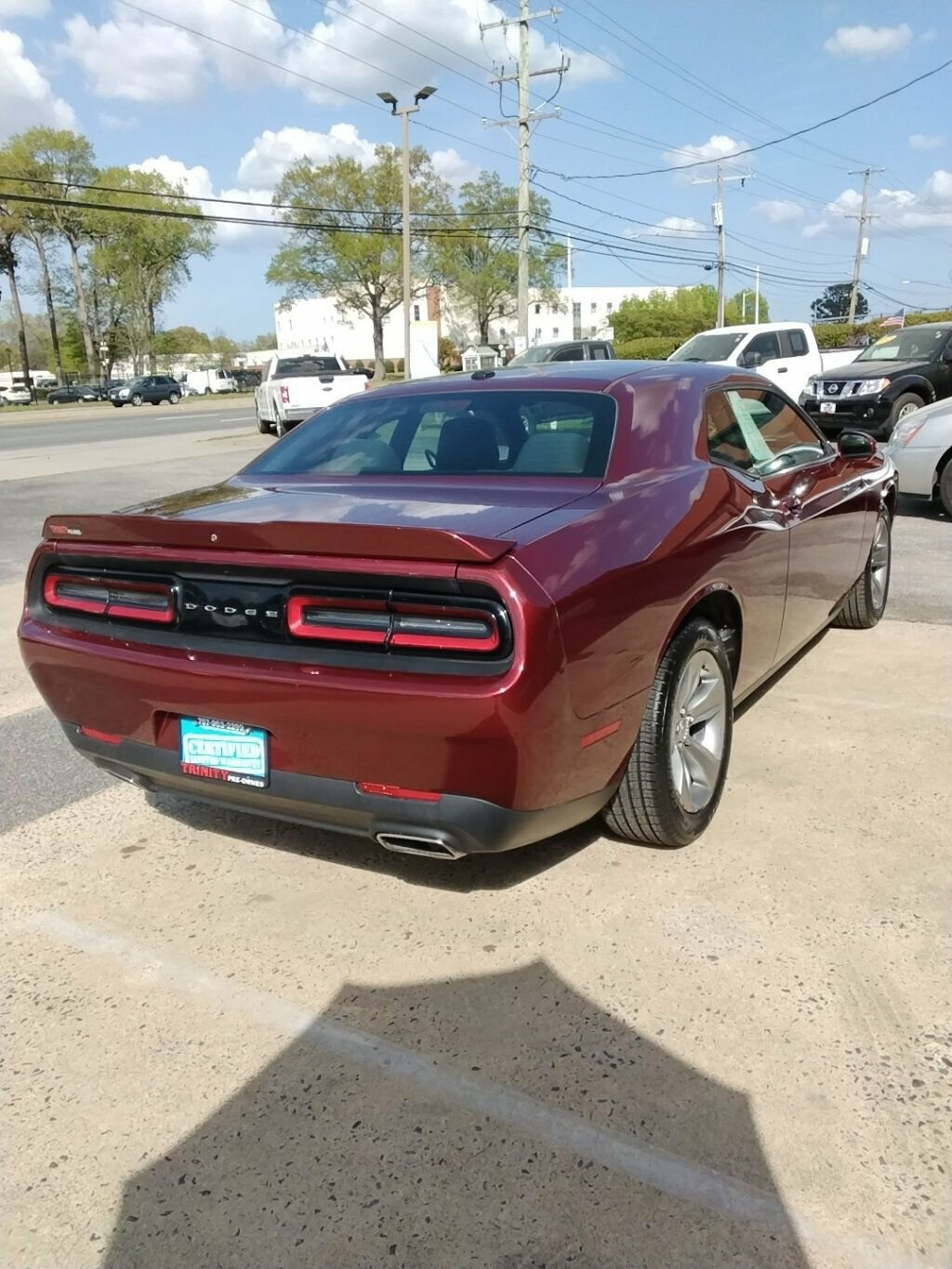 Used 2019 Dodge Challenger SXT RWD image 4
