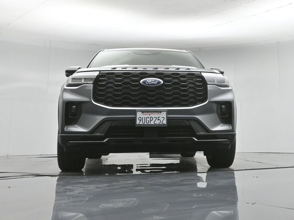 Used 2025 Ford Explorer ST-Line RWD image 51