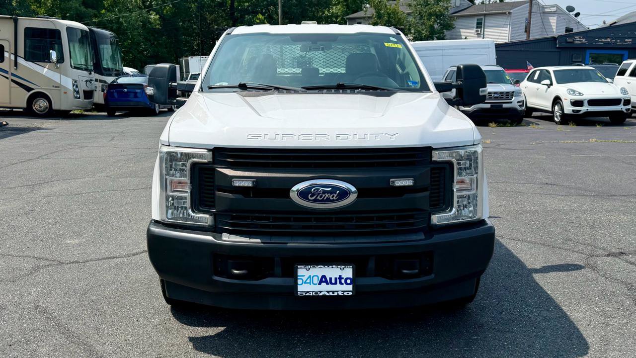 Used 2019 Ford F250 XL w/ Power Equipment Group RWD image 3