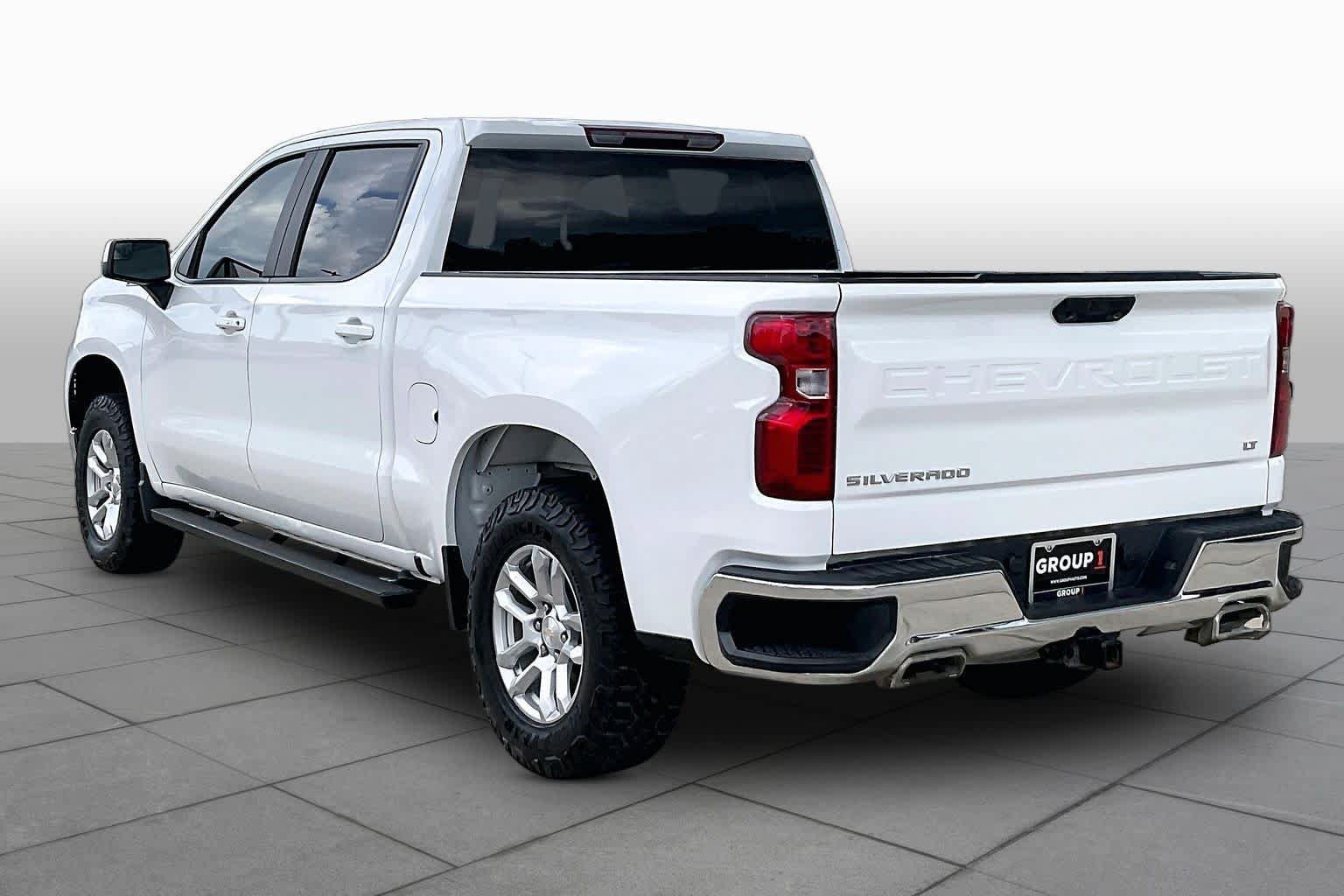 Used 2023 Chevrolet Silverado 1500 LT w/ Z71 Off-Road Package AWD/4WD image 12