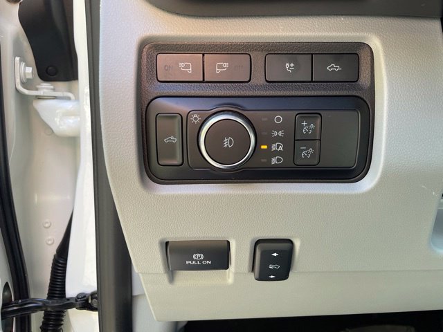 Certified 2024 Ford F350 Limited w/ FX4 Off-Road Package AWD/4WD image 25