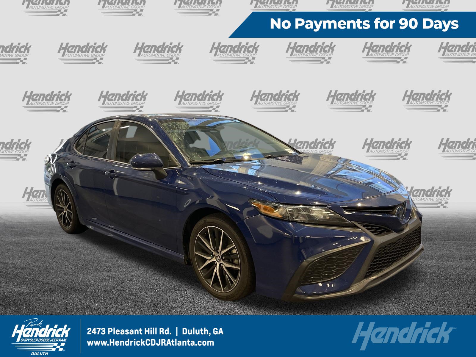 Used 2024 Toyota Camry SE FWD image 1