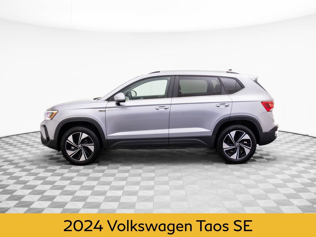 Used 2024 Volkswagen Taos SE video 2