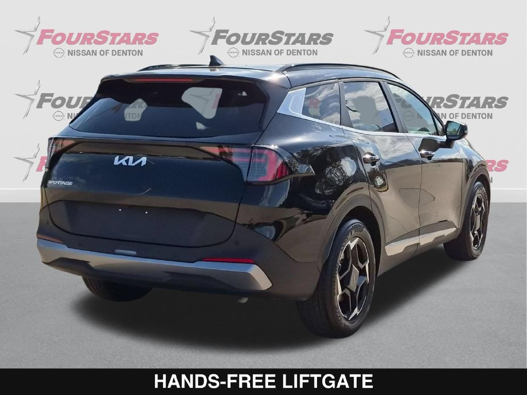 Used 2026 Kia Sportage EX w/ EX Panorama Roof Package FWD image 4