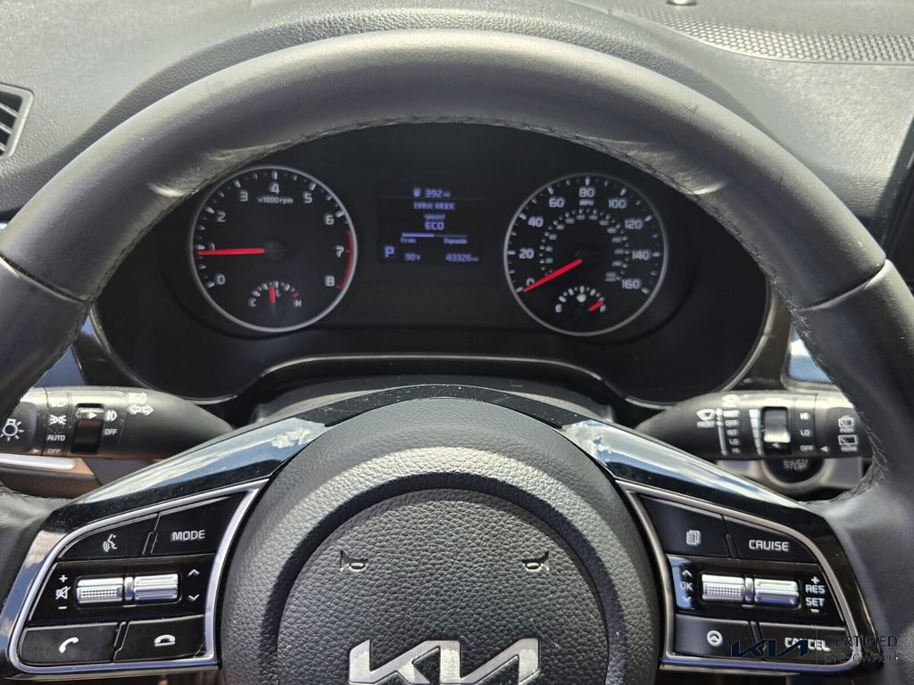 Certified 2023 Kia Seltos S w/ Navigation Package FWD image 28