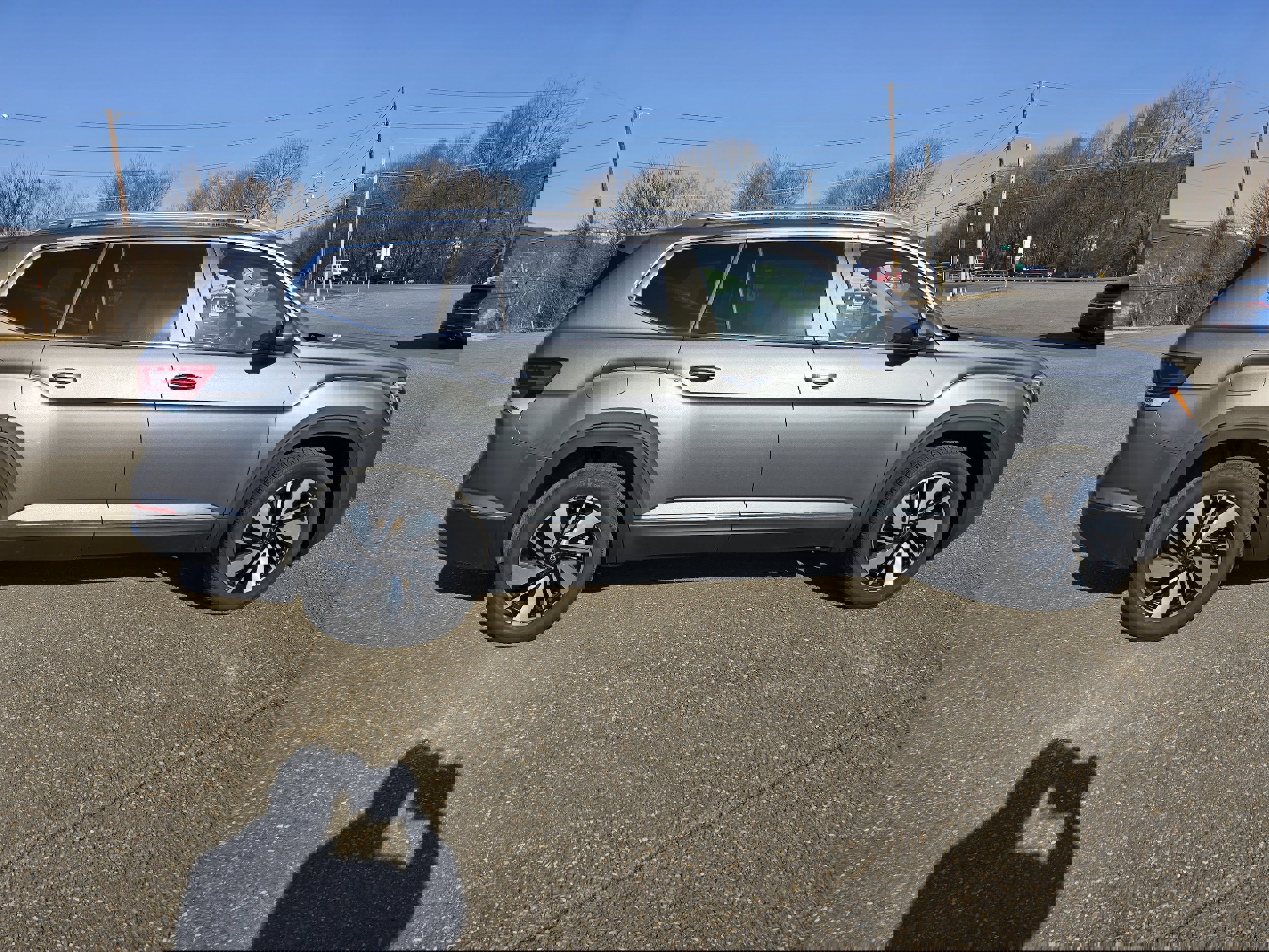 New 2025 Volkswagen Atlas SEL image 8