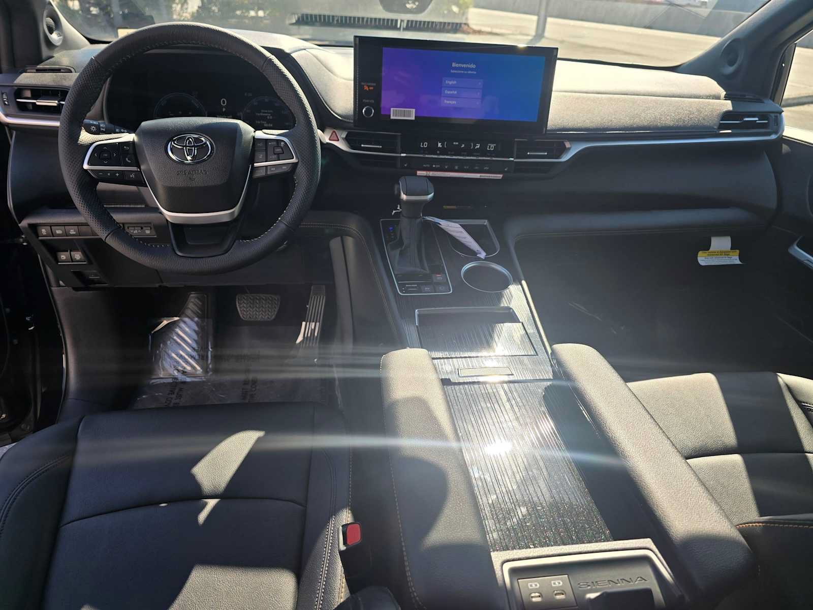 New 2026 Toyota Sienna XLE Woodland Edition AWD/4WD image 19