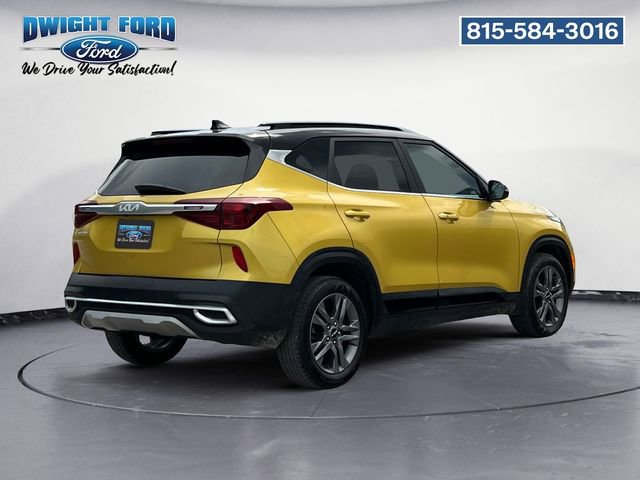 Used 2023 Kia Seltos S w/ Navigation Package FWD image 5