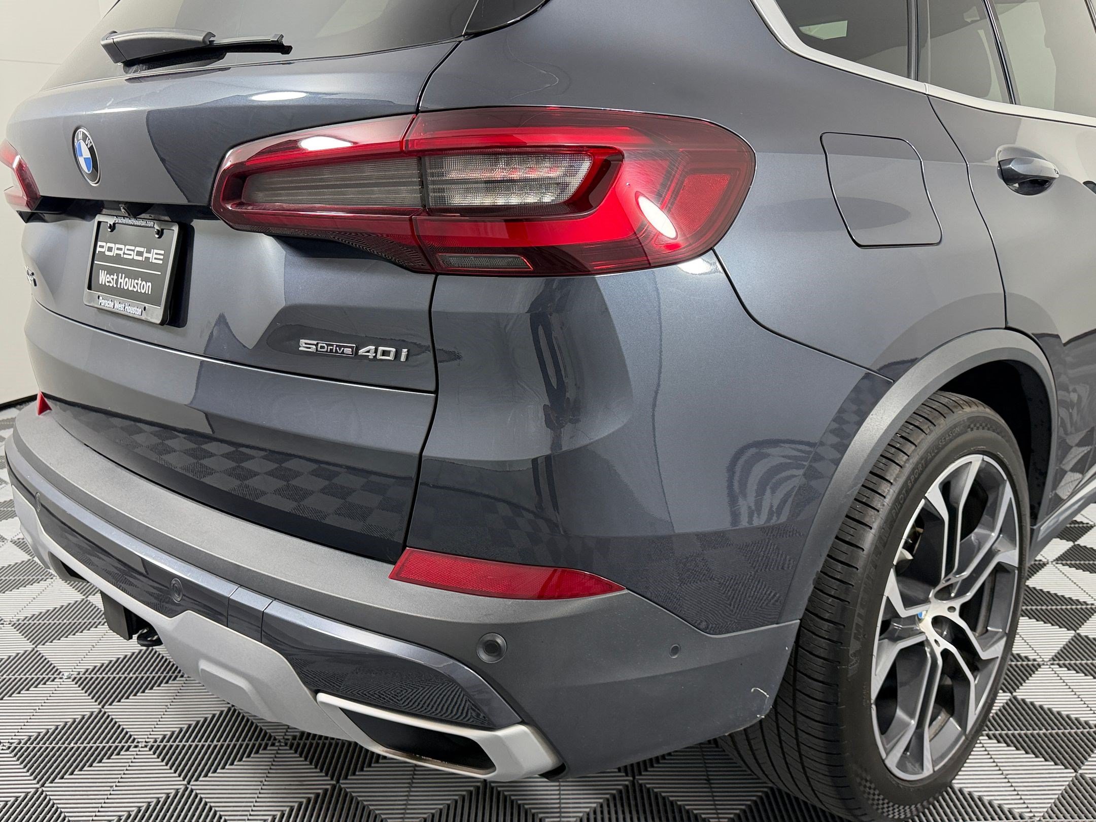 Used 2020 BMW X5 sDrive40i w/ Premium Package RWD image 31