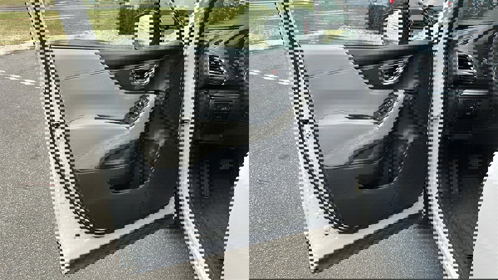 Used 2020 Subaru Forester Premium image 8