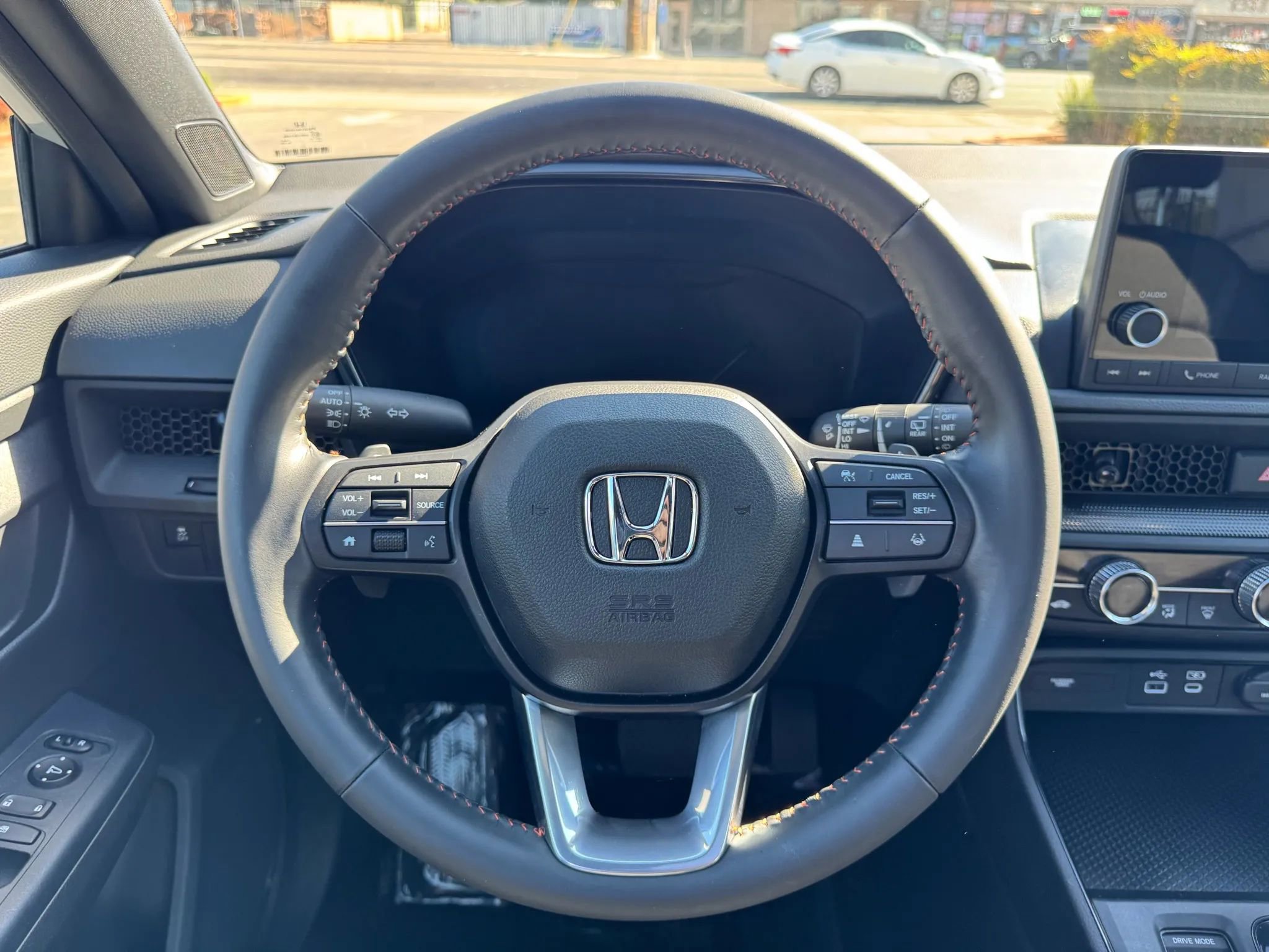 Used 2025 Honda CR-V Sport image 21