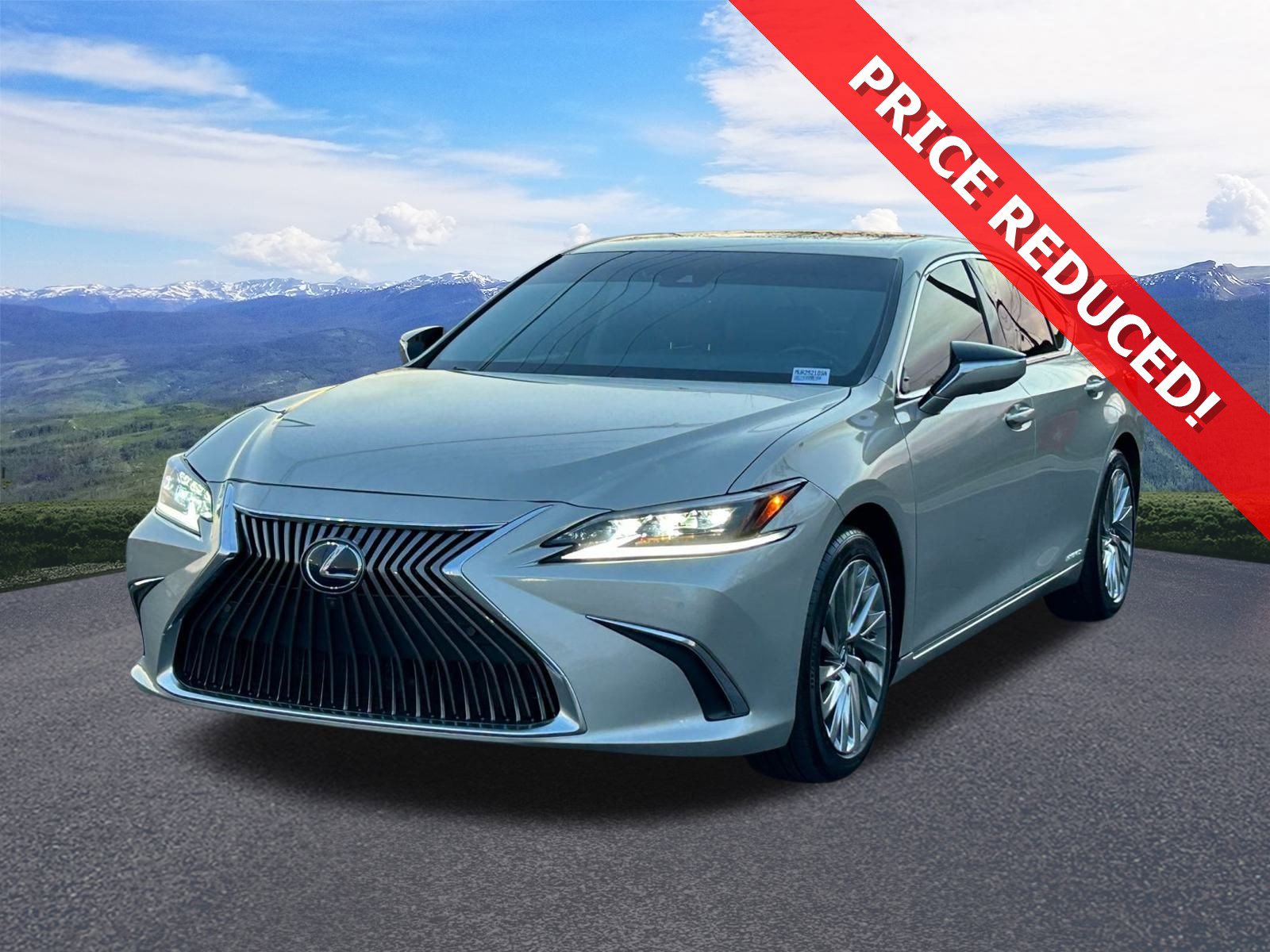 Used 2021 Lexus ES 300h Ultra Luxury image 1