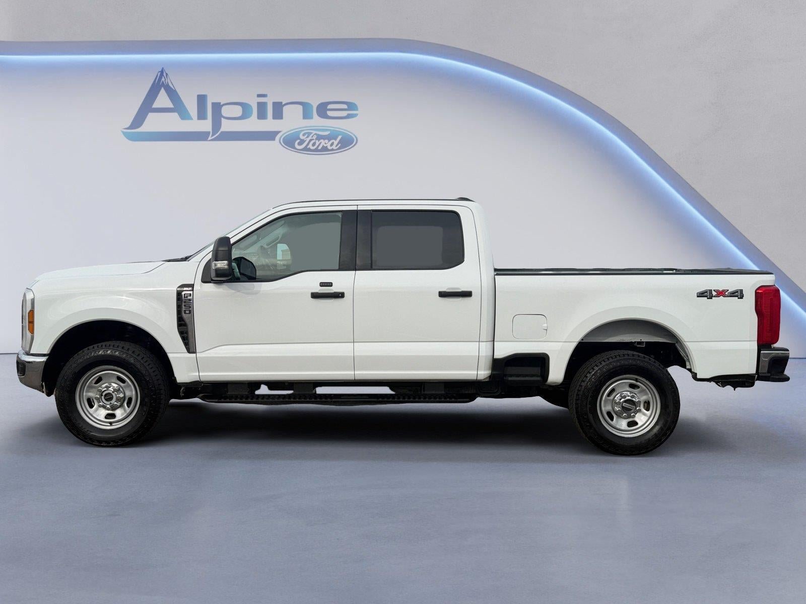 Used 2025 Ford F250 XLT AWD/4WD image 2