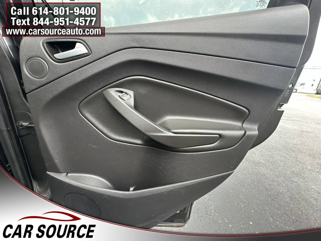 Used 2016 Ford Escape Titanium AWD/4WD image 27