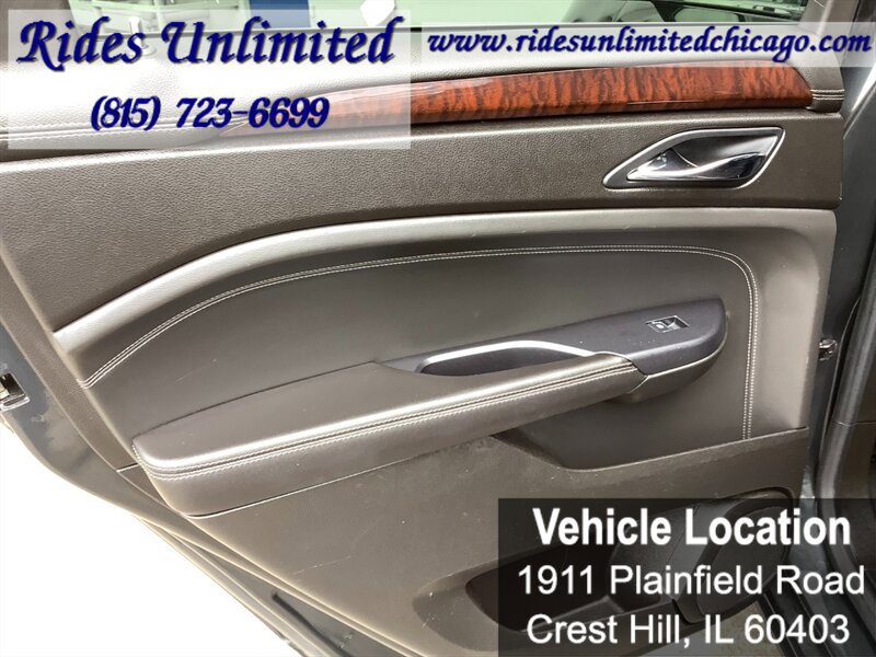 Used 2014 Cadillac SRX Luxury AWD/4WD image 17