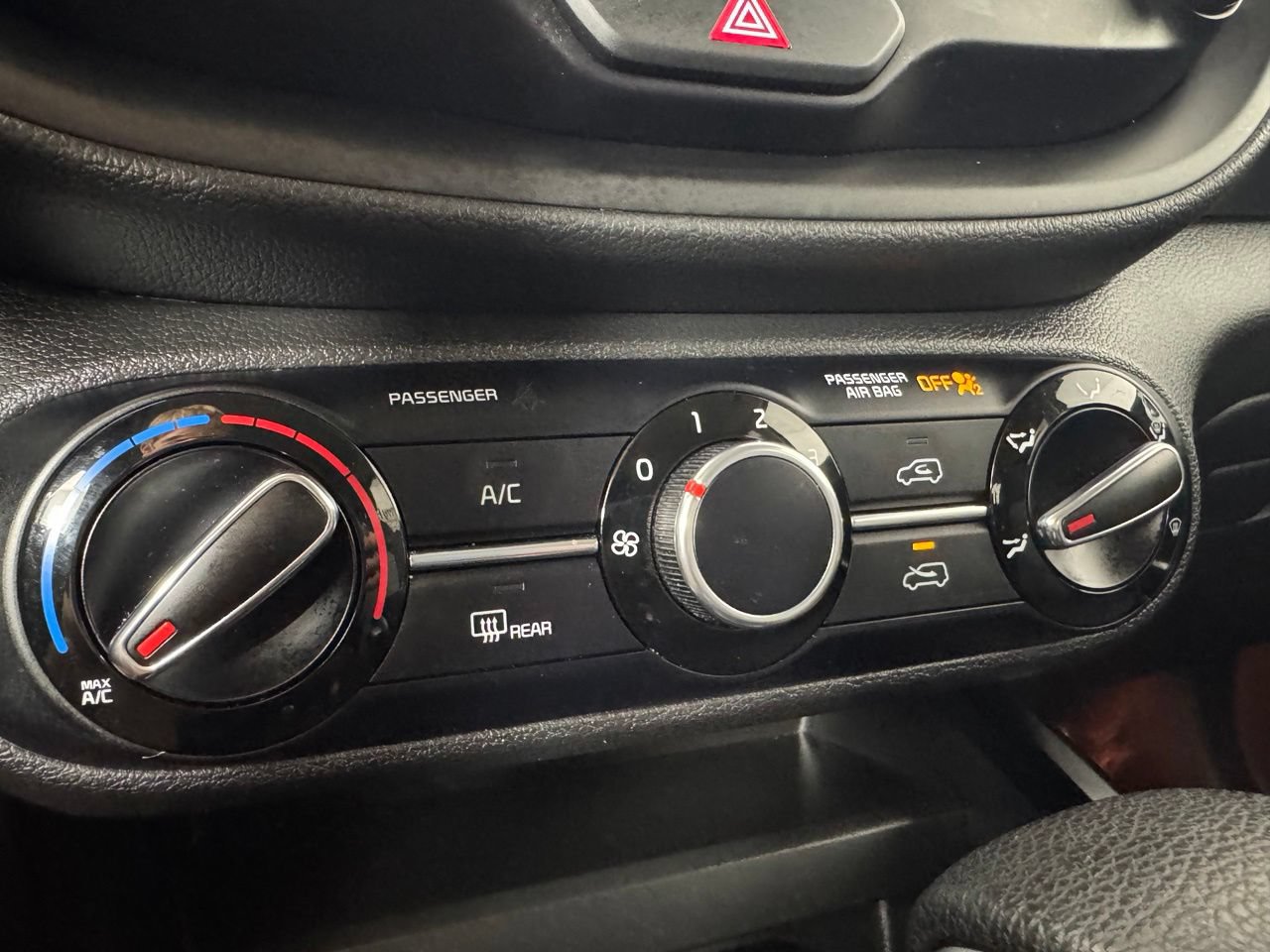 Used 2022 Kia Soul LX w/ Technology Package FWD image 18