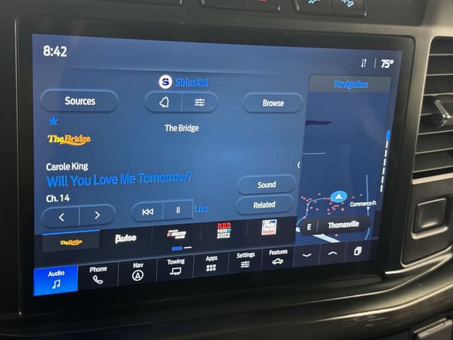Used 2023 Ford F350 Lariat w/ Lariat Ultimate Package AWD/4WD image 13