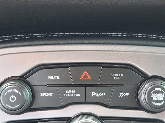 Used 2023 Dodge Challenger R/T w/ Blacktop Package image 17