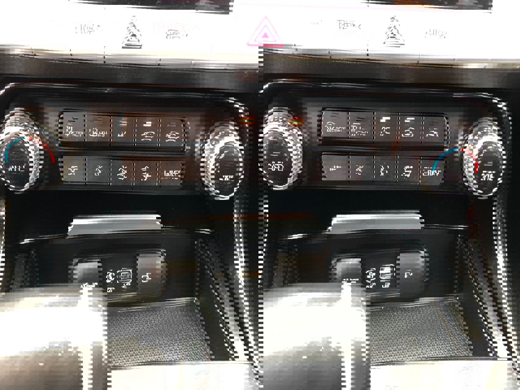 Used 2019 Kia Stinger image 23