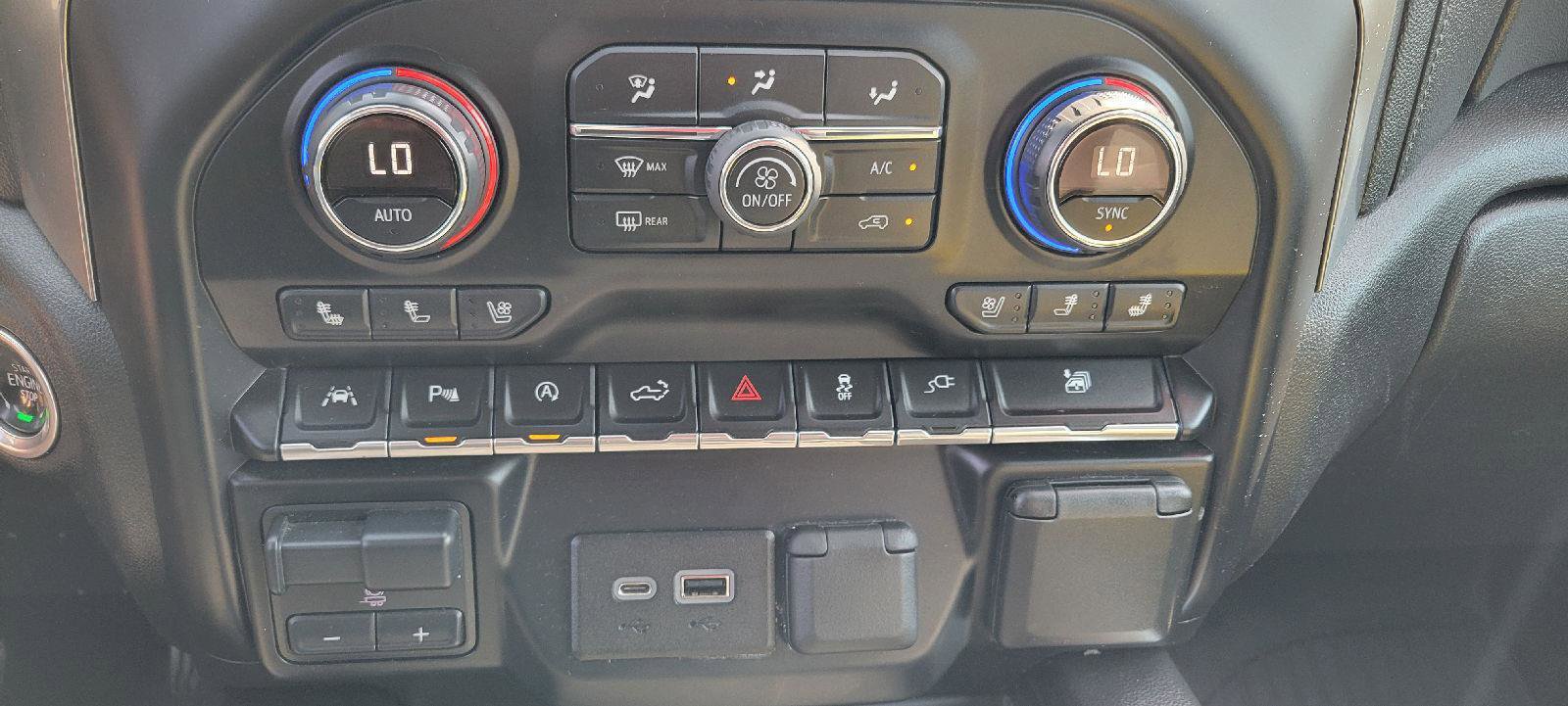 Used 2019 Chevrolet Silverado 1500 LTZ w/ LTZ Plus Package image 20