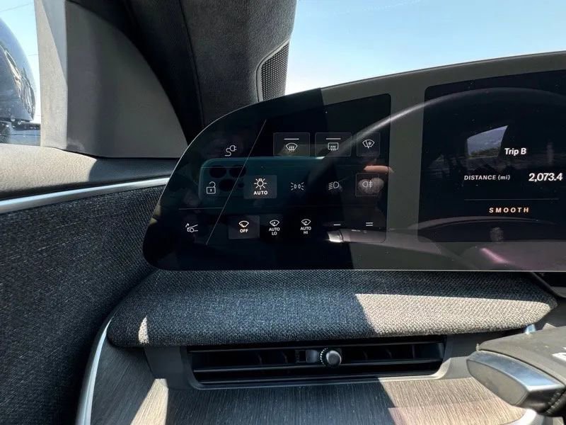 Used 2023 Lucid Air Pure AWD/4WD image 26