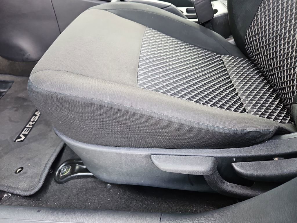 Used 2024 Nissan Versa S w/ S Plus Package image 22