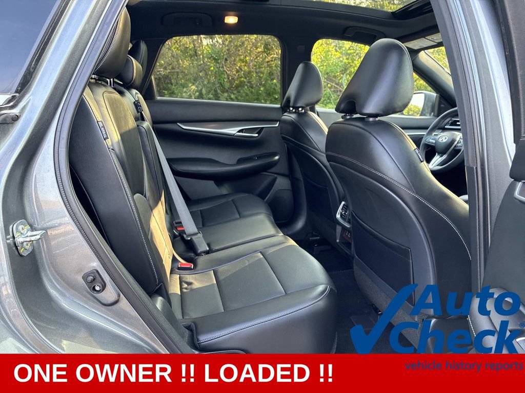Used 2022 INFINITI QX50 Luxe w/ Appearance Package AWD/4WD image 11