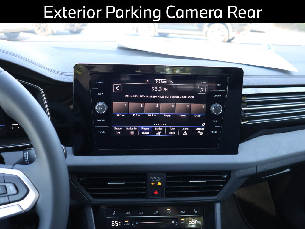 Used 2026 Volkswagen Jetta SE FWD image 8