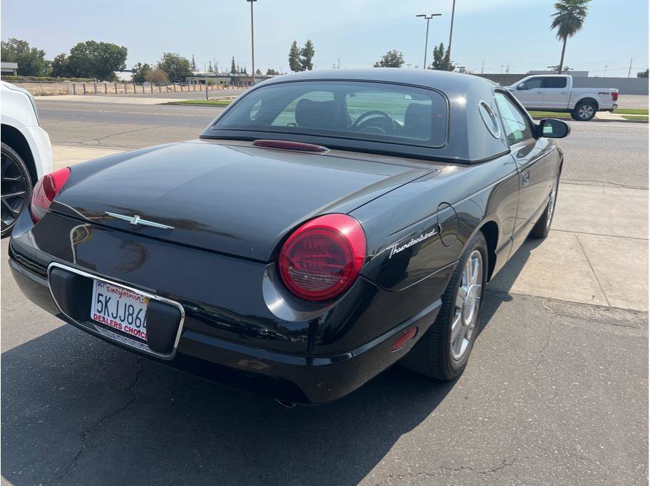 Used 2004 Ford Thunderbird RWD image 5