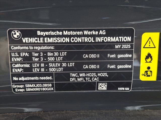 Used 2025 BMW X5 sDrive40i w/ Premium Package RWD image 21