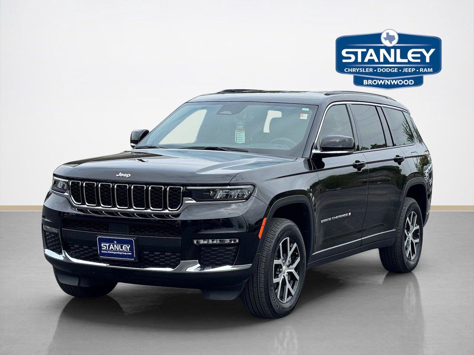 Used 2024 Jeep Grand Cherokee L Limited AWD/4WD image 3