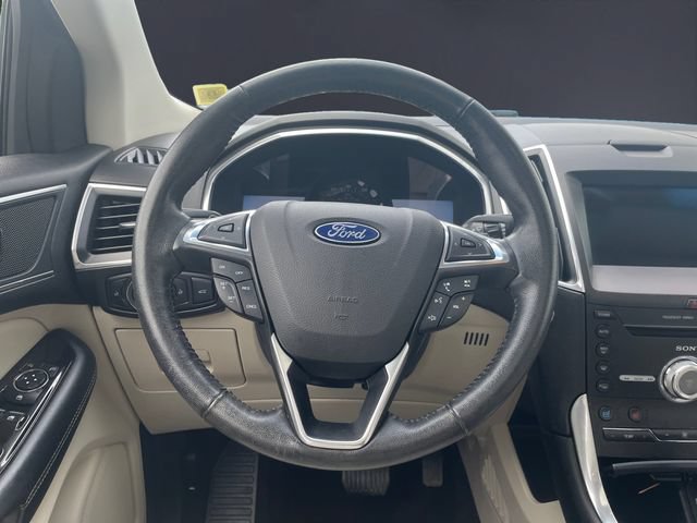Used 2017 Ford Edge Titanium w/ Equipment Group 301A AWD/4WD image 12
