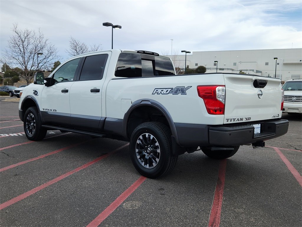 Used 2019 Nissan Titan PRO-4X w/ Pro-4x Convenience Package image 3
