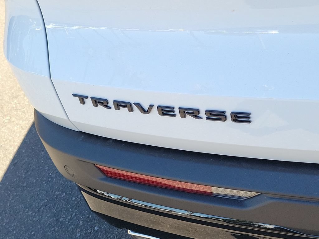 New 2026 Chevrolet Traverse LT w/ Midnight/Sport Edition FWD image 22