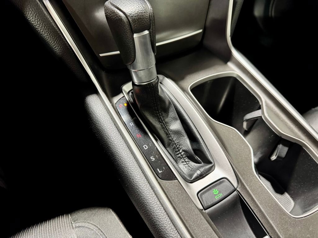 Used 2020 Honda Accord EX image 22