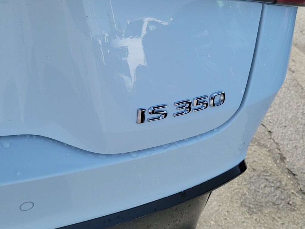 Used 2025 Lexus IS 350 F Sport RWD image 22