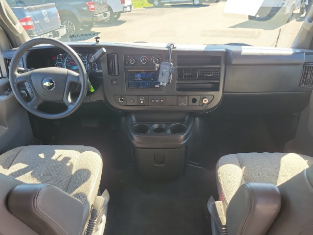Used 2018 Chevrolet Express 3500 LT w/ LT Preferred Equipment Group RWD image 10