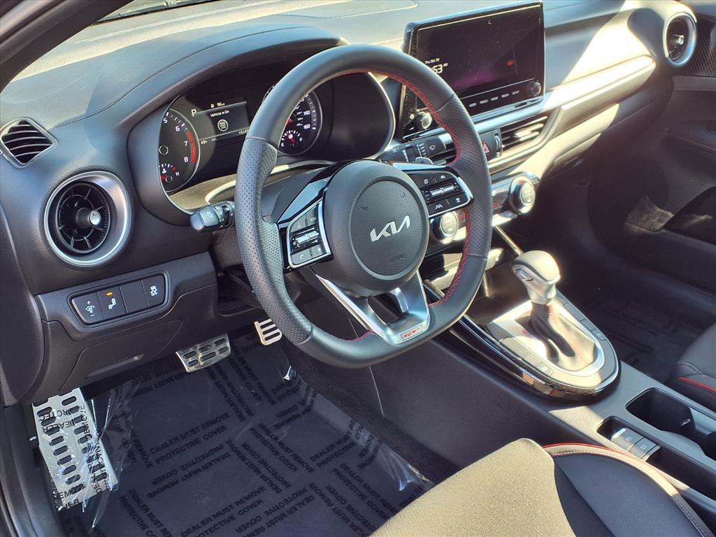 Used 2023 Kia Forte GT image 15