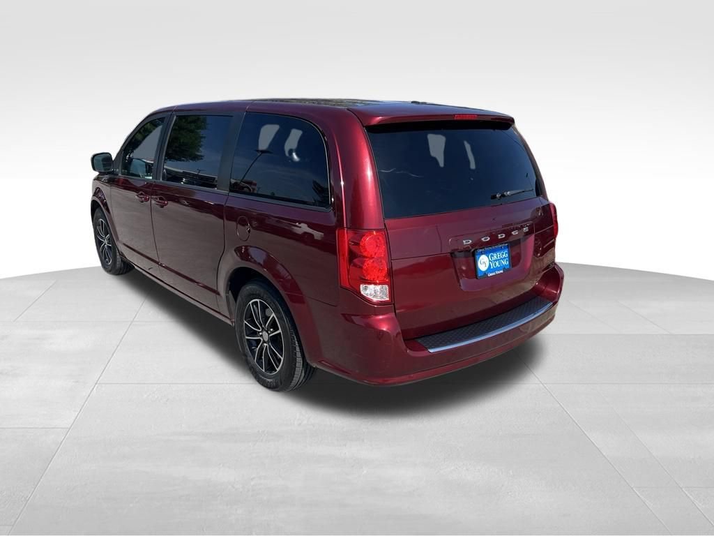 Used 2019 Dodge Grand Caravan GT FWD image 4
