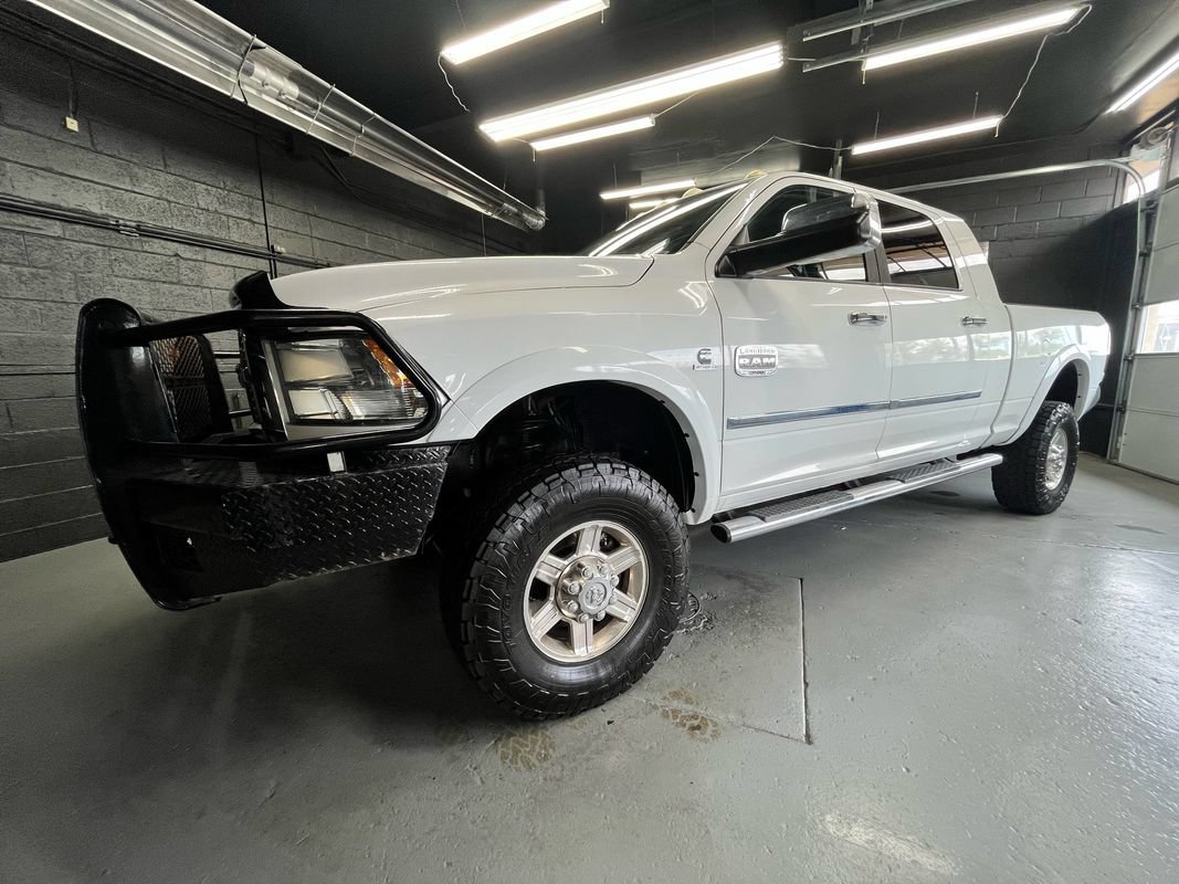 Used 2012 RAM 3500 Laramie Longhorn w/ Chrome Accents Group AWD/4WD image 6