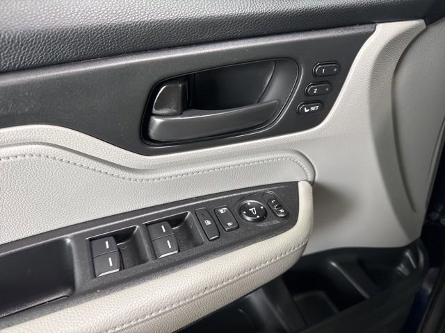 Used 2018 Honda Odyssey EX-L image 25