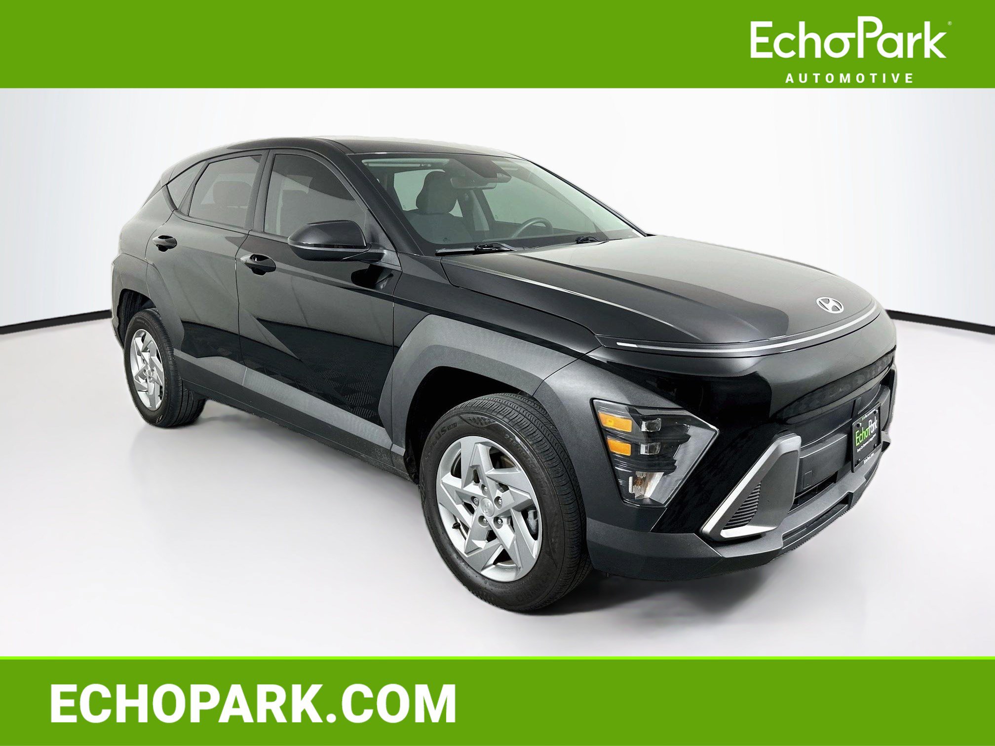 Used 2025 Hyundai Kona SE AWD/4WD image 1