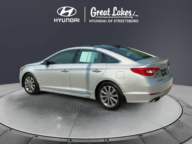 Used 2016 Hyundai Sonata Limited w/ Option Group 05 FWD image 3