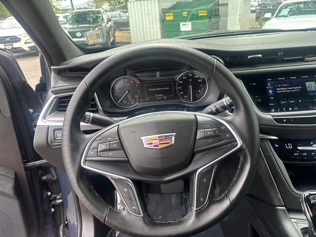Used 2024 Cadillac XT5 Luxury AWD/4WD image 18