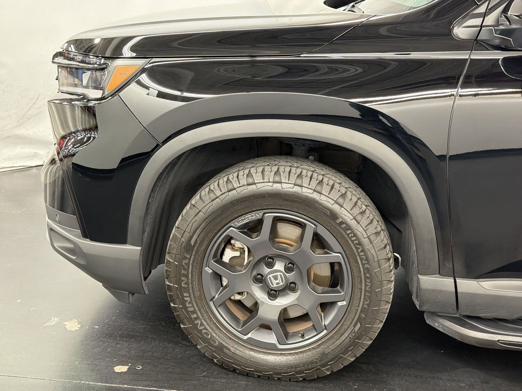 Certified 2025 Honda Pilot TrailSport image 12