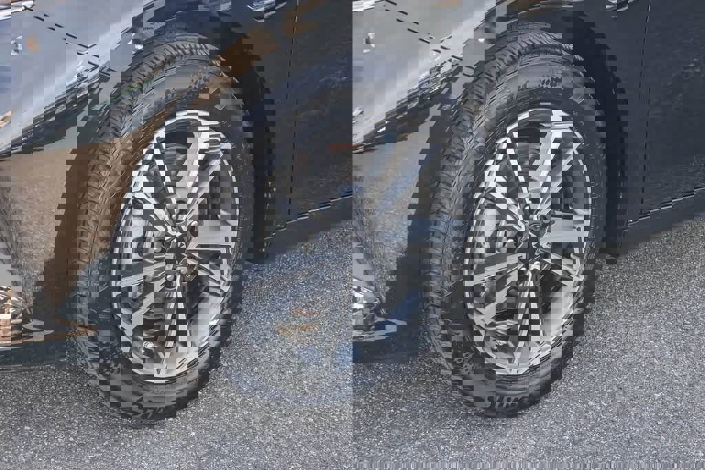 Certified 2024 Kia Forte LXS image 9